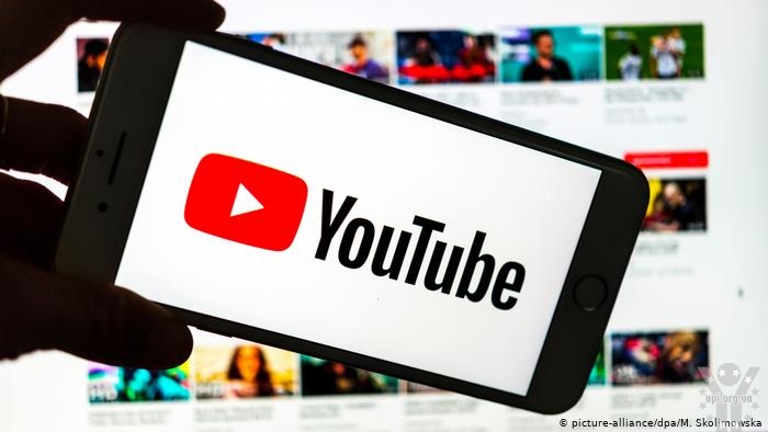 Росія вимагає заборонити рекламу акцій протесту на YouTube