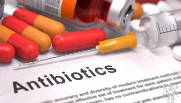 Чи необхідні антибіотики при лікуванні COVID-19?