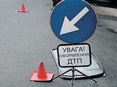 На Чернігівщині перекинувся автобус: загинув водій