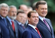Близько 55,7% українців вважають, що зовнішньополітичні пріоритети президента Віктора Януковича є проросійськими