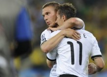 Футбол. Чемпіонат світу-2010. Збірна Німеччини розгромила австралійців, Гана перемогла Сербію