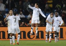 Футбол. Чемпіонат світу-2010. Англія перемогла Словенію, американці обіграли Алжир. Відео