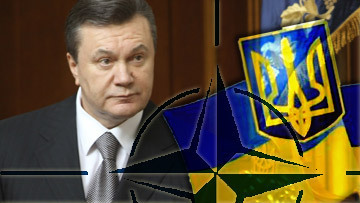 Віктор Янукович позапланово зустрівся з генсеком НАТО