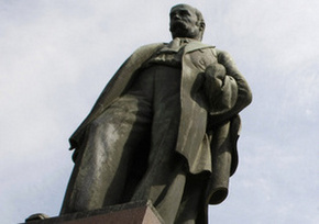 У Канаді відкрили пам’ятник українському письменнику Тарасу Шевченку