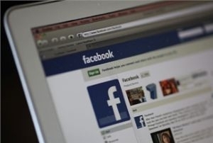 Хакери пообіцяли знищити Facebook