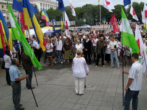 У Луганську, Хмельницькому і Одесі опозиція провела мітинги з нагоди Дня Незалежності України