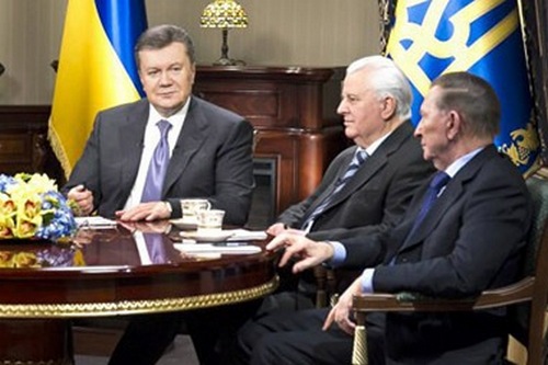 Леонід Кучма вважає, що Україна перебуває на межі банкрутства