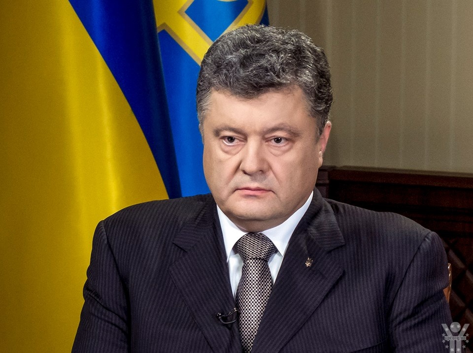 Петро Порошенко пропонує Верховній Раді шляхом голосування визначитися з вотумом довіри Кабінету Міністрів