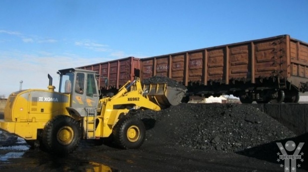 Польща розглядає можливість запровадити санкції на імпорт вугілля з Росії