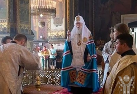 Патріарх Філарет привітав українців з Різдвом Христовим