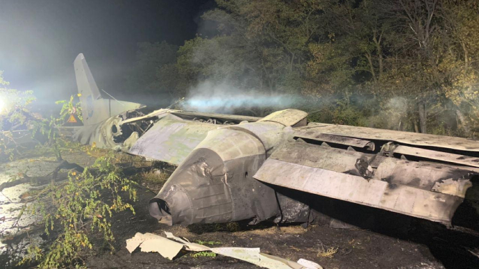 Трагедія на Харківщині: розбився військовий літак, загинуло більше 20 людей