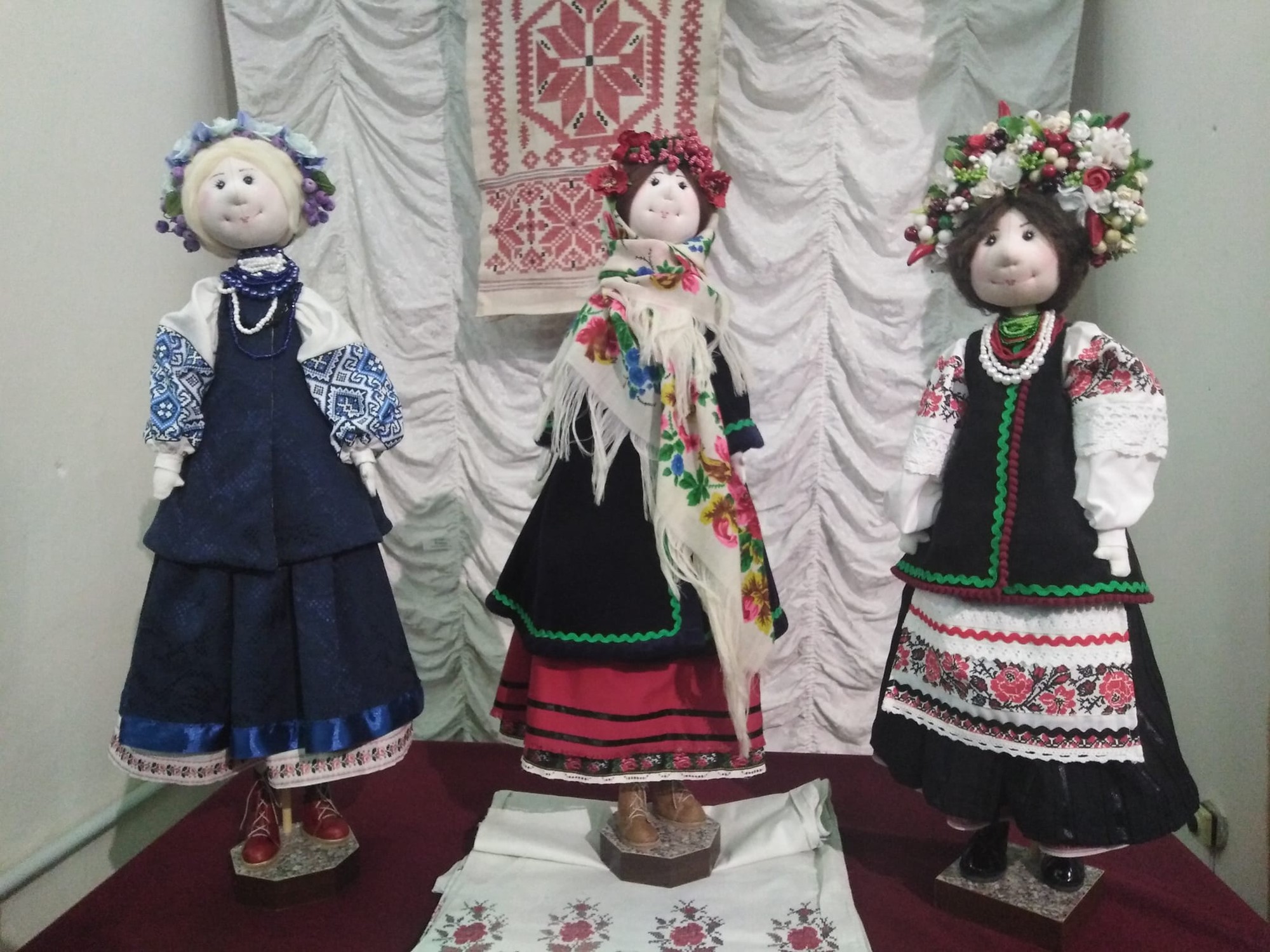 «Чернігів стародавній» запрошує на відкриття виставки «Лялька з українським характером»