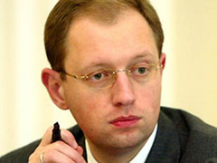 Арсеній Яценюк зустрінеться з керівництвом НАТО