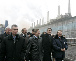 Луганська область. Президент взяв участь у відкритті нового цеху на Алчевському металургійному комбінаті.
