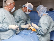 Харківську обласну лікарню зобов'язали припинити використання кисню при операціях