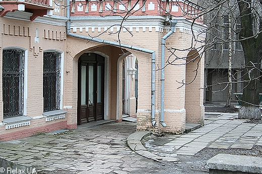 У старовинних замках Києва будуть кафе і музеї