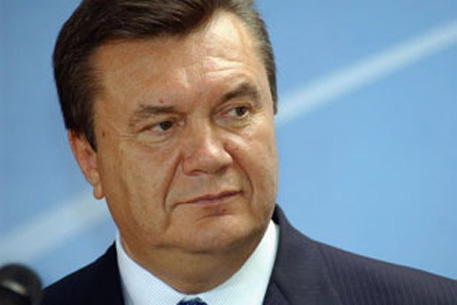 Янукович звільнив голів Полтавської, Волинської та Івано-Франківської ОДА (оновлено)