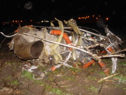 Київська область. Внаслідок авіакатастрофи загинули 5 людей, а літак розпався на фрагменти та згорів.