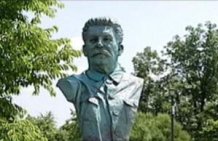 У США встановили пам’ятник Йосипу Сталіну
