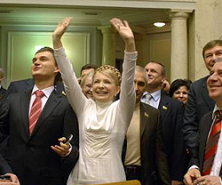 Лише один голос: Тимошенко і Януковича трясло однаково