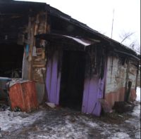 Чернігівщина, Менський район. Рятуючи чоловіка і сина, загинула у вогні й сама