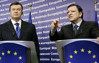 Німецькі експерти закликають Україну визначитися: Європейський Союз чи Росія