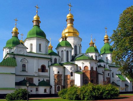 У Софії Київській провів молебен Московський патріарх