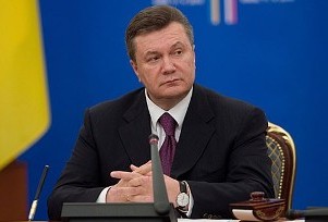 Янукович: Викликати на допит блогера — це останнє, чим повинна займатися СБУ
