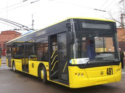 Працівники Чернігівського тролейбусного управління відновили роботу, але проблеми з погашенням заборгованості залишились