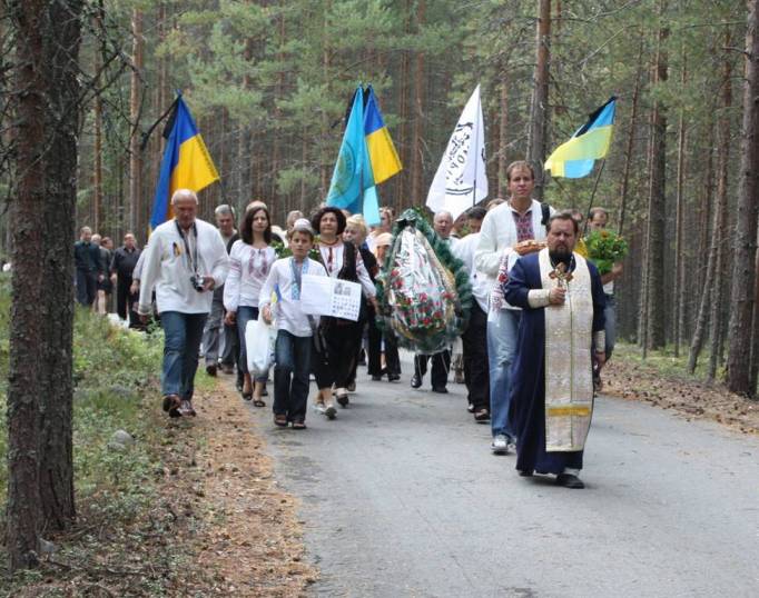 Українці повернулися з Соловків. Фото