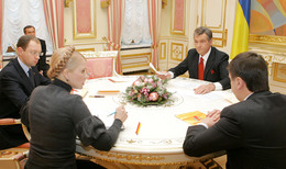 Президент провів зустріч із Прем’єр-міністром, Головою Верховної Ради та головою фракції НУ-НС