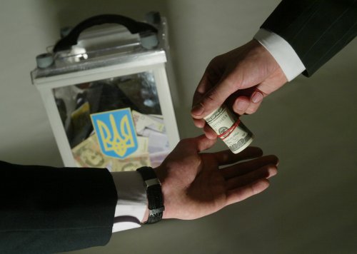 Жадібність. 12,6% українців готові продати свій голос