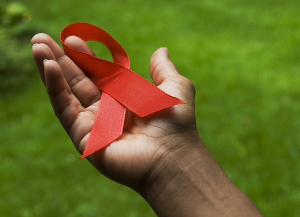 Чому на Чернігівщині швидкими темпами поширюється ВІЛ/СНІД та як цьому запобігти
