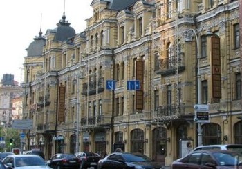 У центрі Києва реставрують понад 200 фасадів