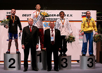 Українські борці стартували на чемпіонаті Європи з двома бронзами