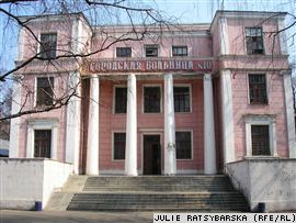 У Дніпропетровську виселяють лікарню, щоб віддати будівлю УПЦ (МП)
