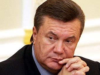 Президент Віктор Янукович знову хоче запросити журналістів до резиденції 