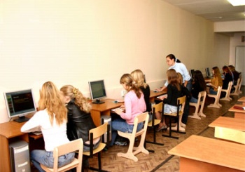 В школах та лікарнях Харкова – швидкісний інтернет