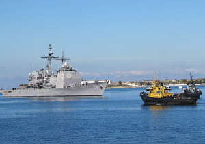 Американський крейсер прибув з неофіційним візитом до Севастополя