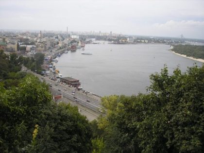 Київрада відхилила протести прокуратури на забудову Набережної