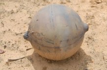 Цікаво. В Африці приземлилася загадкова металева куля з космосу