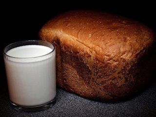 У Білорусі подорожчали молоко, хліб і горілка