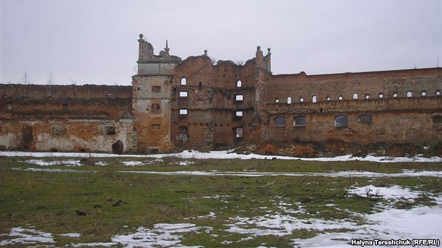 Львівські замки і палаци продовжують руйнуватися після передання у концесію