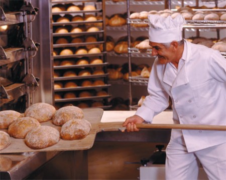Більше половини хліба в Україні виробляється нелегально