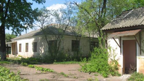 В історичному центрі Чернігова замість дитсадка будуватимуть гаражі і котеджі для скоробагатьків