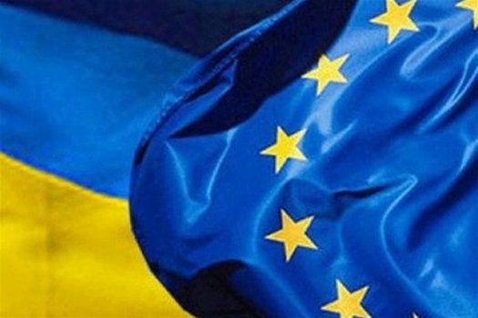 Євромайдан ухвалив резолюцію з вимогою відправити у відставку Януковича та Азарова