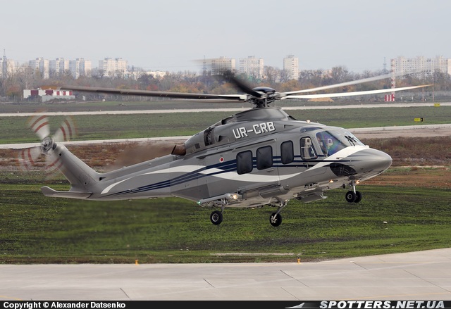 Президент України два роки літав на незареєстрованому та нерозмитненому вертольоті «Agusta»