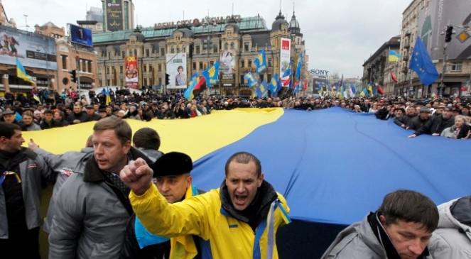 Хто поведе Україну новим шляхом?