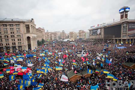 Покарання за Євромайдан: Партія регіонів застосувала до столиці України економічні санкції