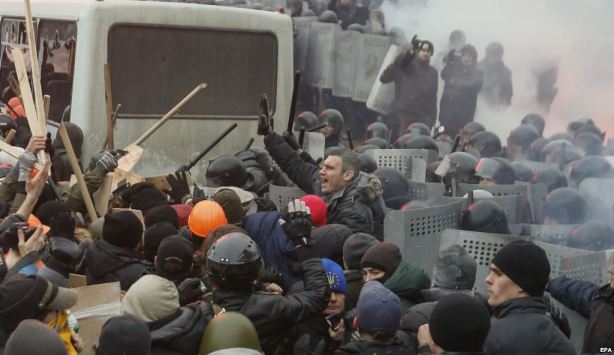 Андрій Парубій вважає, що сутички на вулиці Грушевського 19 січня почала міліція